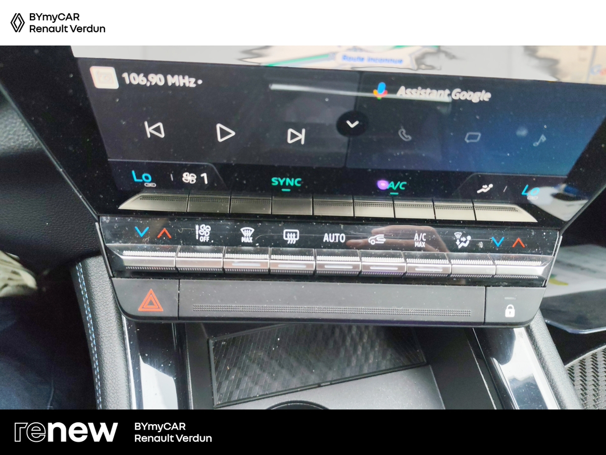 Renault Austral mild hybrid 160 auto — photo 21