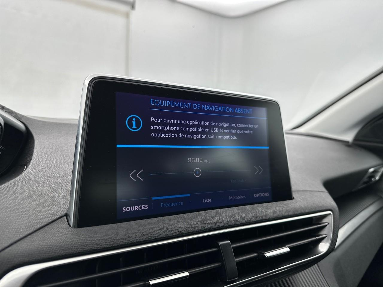 Peugeot 5008 puretech 130ch s&s bvm6 active pack — photo 10