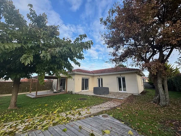 Maison Biscarrosse 4 pièce(s) 101.17 m2