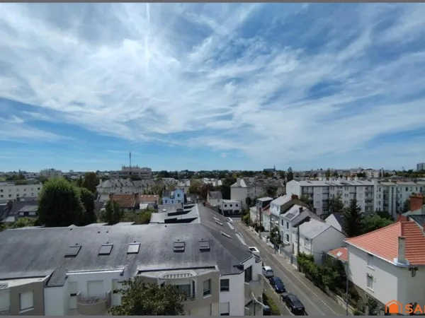 Anatole France- Appartement 2 Pièces 57,46m2 - Garage, cave et grenier