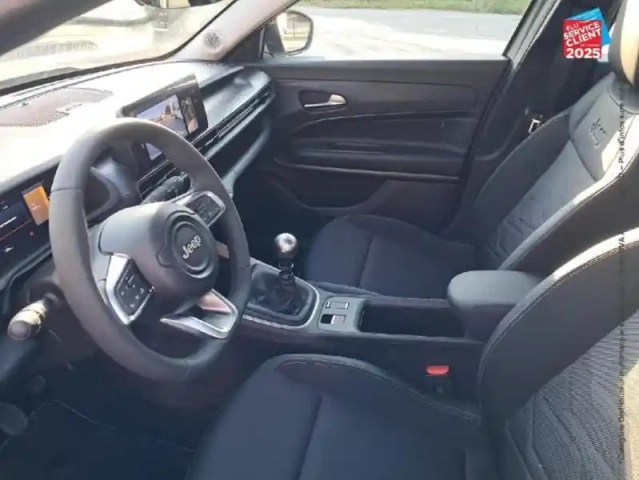 Jeep Avenger 1.2 turbo t3 100ch altitude — photo 30
