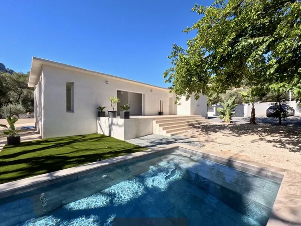 Villa 4 pièces 128 m²