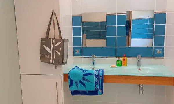 Maison 8 pièces 365 m²