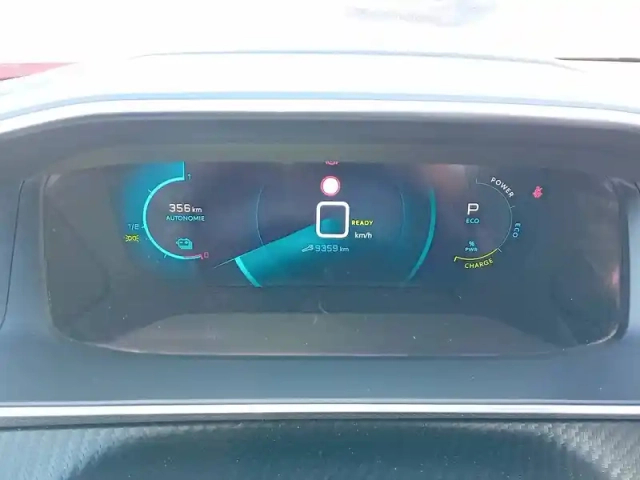 Peugeot 2008 electrique 136 ch — photo 52