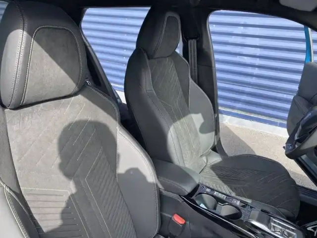 Peugeot 2008 electrique 54 kwh 156 ch — photo 58