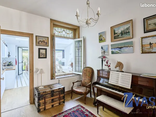 Maison 5 pièces 160 m²