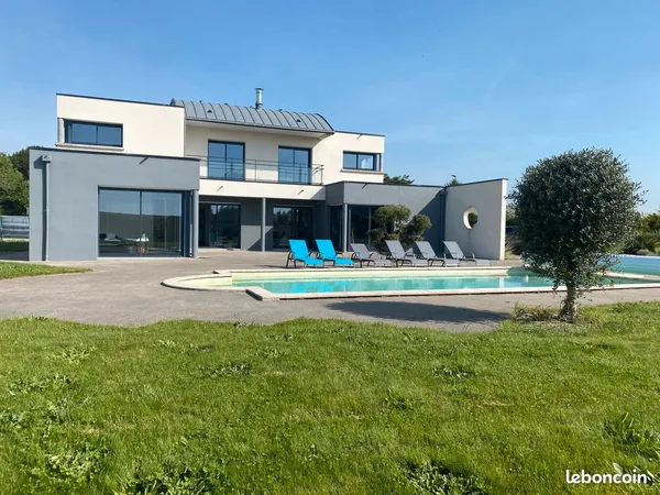 Maison 8 pièces 260 m2