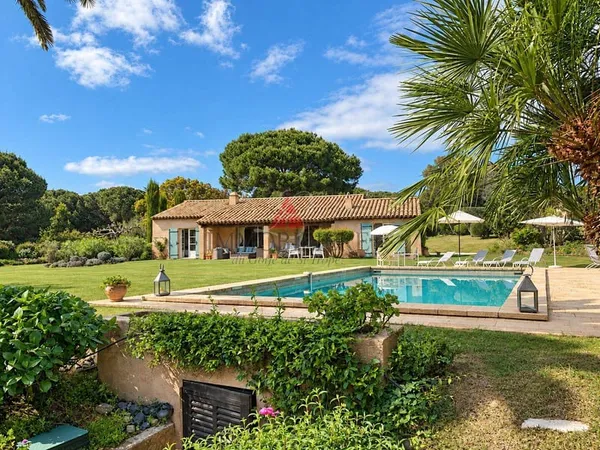 Villa 5 pièces 155 m²
