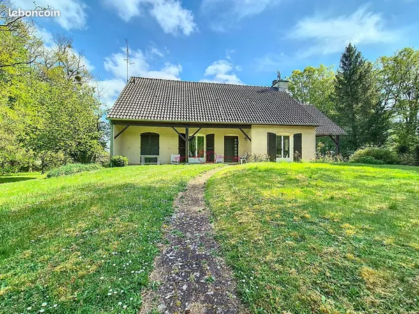 Pavillon 9 pièces 160 m²