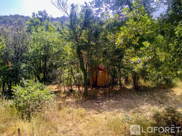 Terrain 1300 m²
