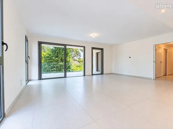 Appartement 3 pièces 81 m²