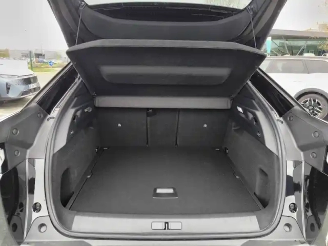 Peugeot 3008 hybrid 145 e-dcs6 — photo 27