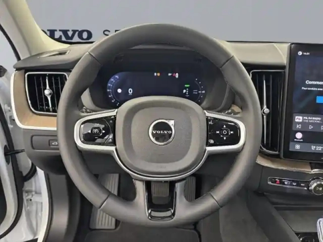 Volvo Xc60 t6 hybride rechargeable 350ch plus style dark geartronic 8 awd — photo 7