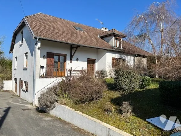 Maison 7 pièces 223 m²