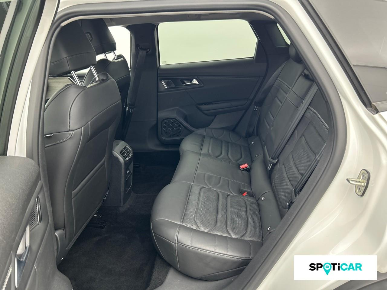 Citroën C5 X puretech 180 s&s eat8 shine pack — photo 12