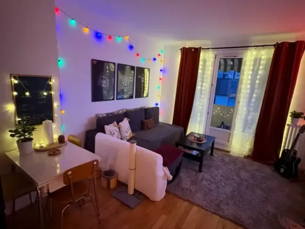 Loue chambre dans appartement en colocation