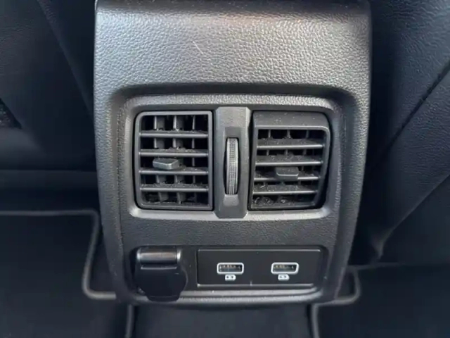 Renault Captur sl rive gauche e-tech full hybrid 145 — photo 18