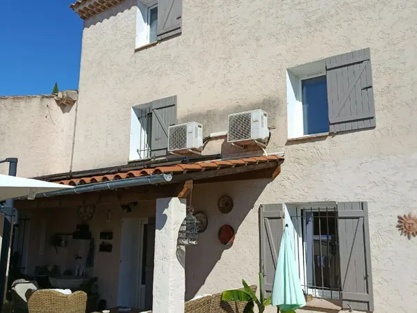 Très belle Maison Atypique 1870 de 192 m² avec piscine à La Valette du Var, proche centre-ville