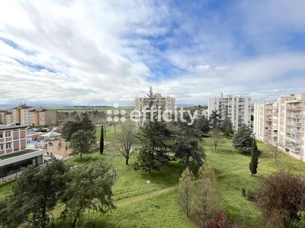 Appartement 4 pièces 77 m²