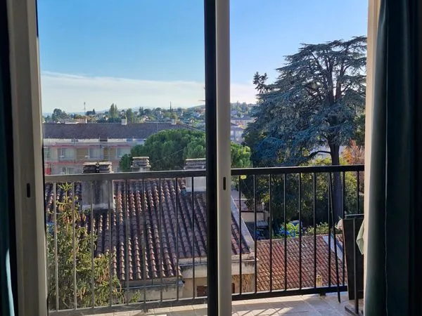 Location T4 meublé longue durée