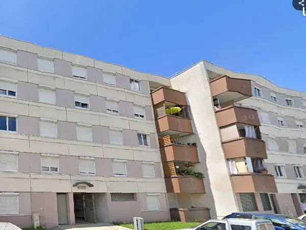 Appartement 4 pièces 82 m²
