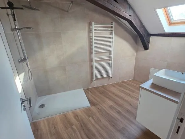 Appartement • 120 m2 • 3eme étage • T4 • centre ville