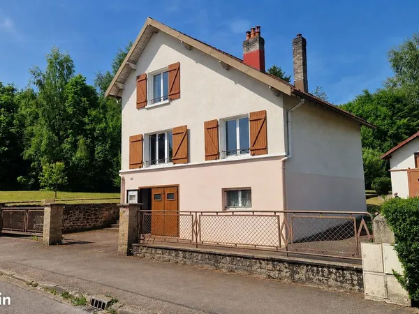 Maison individuelle avec grand terrain et dépendance - Epinal St Laurent