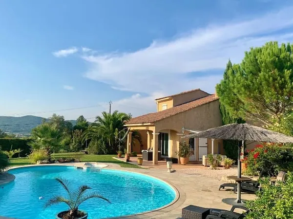 Maison 5 pièces 150 m²