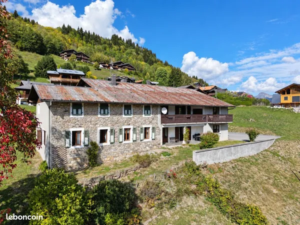 Les Gets - Duplex T3 à réhabiliter avec terrasse et vue sur les pistes
