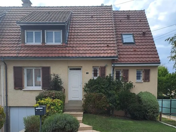 Maison individuelle quartier résidentiel le villaret