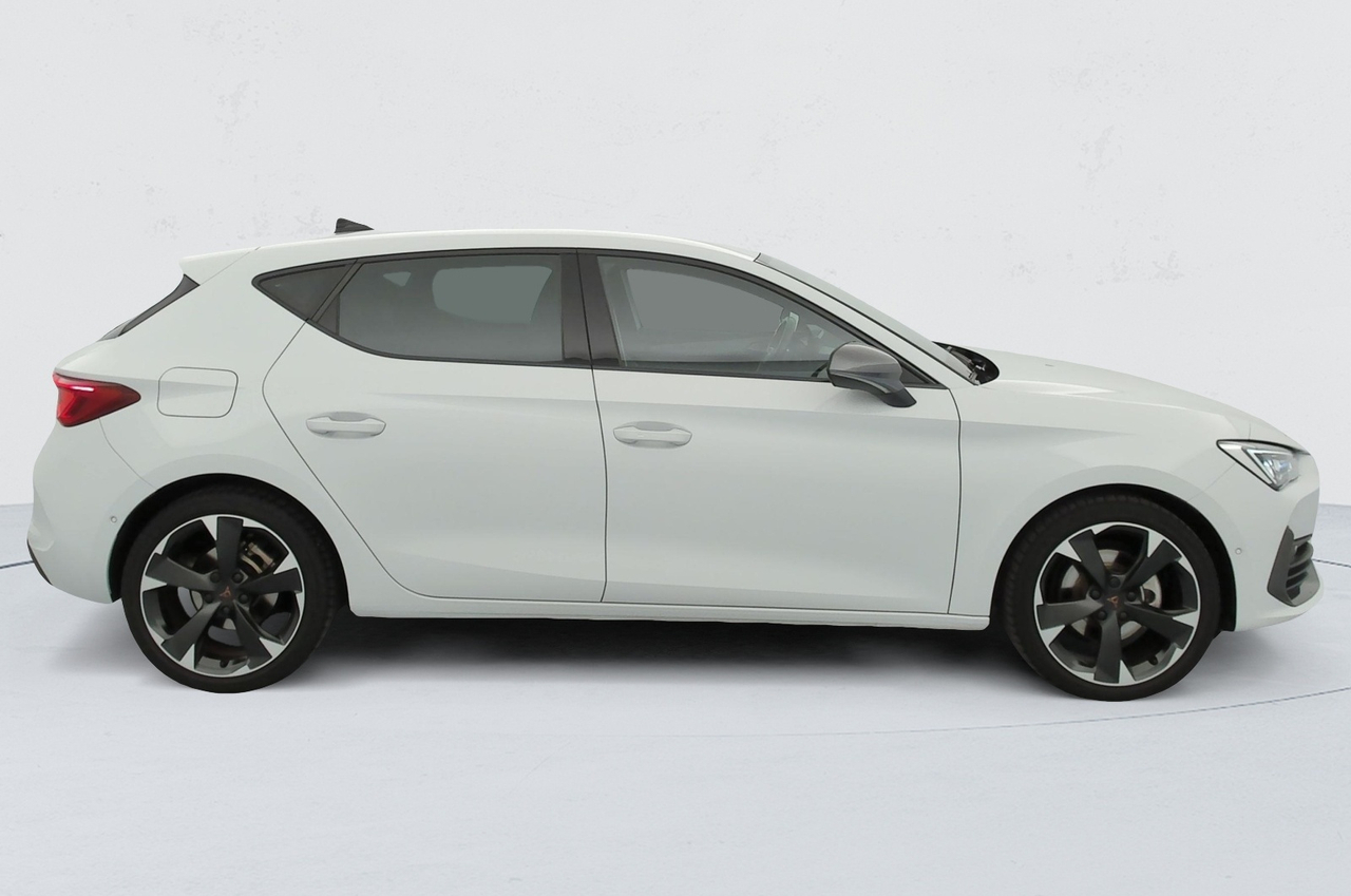Cupra Leon — photo 6
