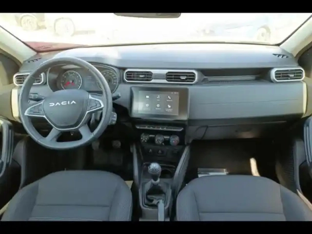 Dacia Duster 1.0 eco-g 100ch expression — photo 9