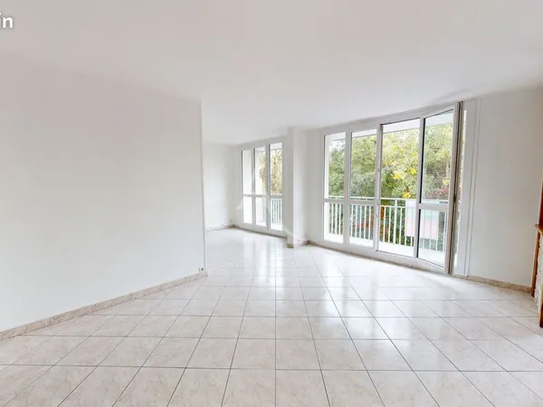 Appartement 4 pièces 82 m²