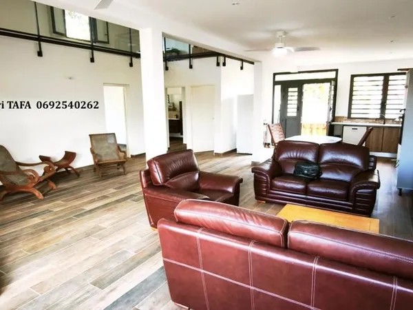 Villa 3 pièces 147 m²