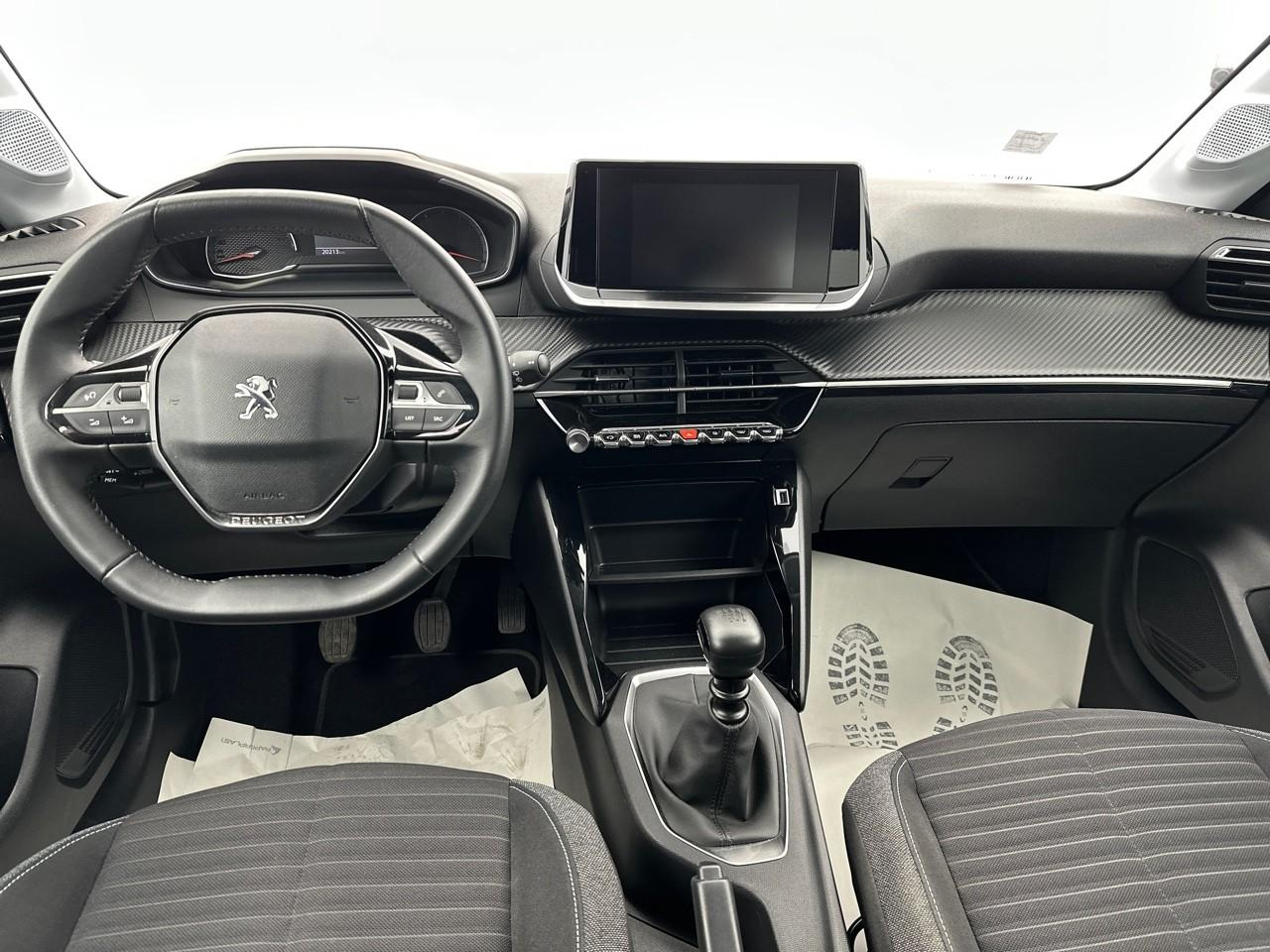 Peugeot 208 puretech 100 s&s bvm6 style — photo 11