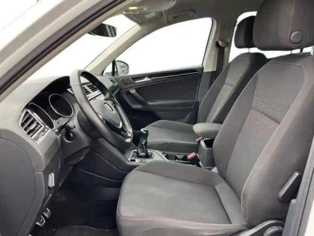 Volkswagen Tiguan 1.4 tsi 125ch sound — photo 7