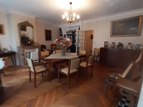 Appartement 4 pièces 85 m²