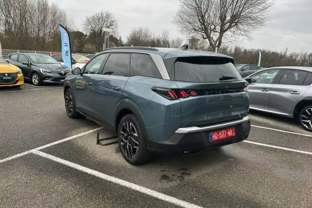 Peugeot 5008 hybrid 145 ch e-dcs6 — photo 45