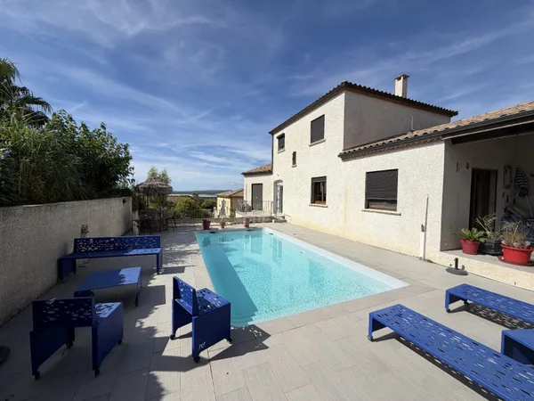 Villa 6 pièces 154 m²
