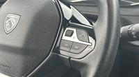 Peugeot 208 1.2 100ch S&S Style — photo 16