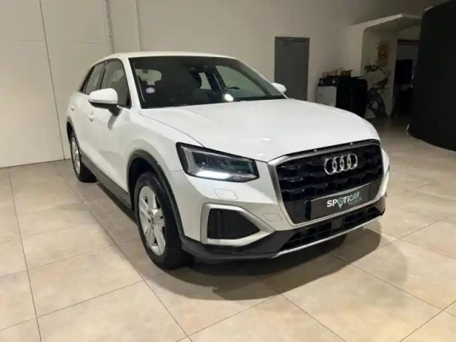 Audi Q2 35 tfsi 150ch design s tronic 7 gps camera — photo 3