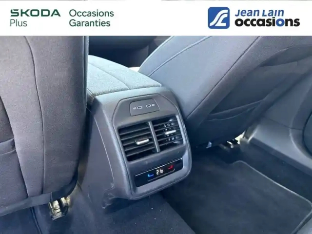 Skoda Superb combi 2.0 tdi 150 ch scr dsg7 — photo 18