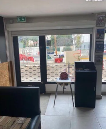 Commerce Location Montpellier  49m² 1100€