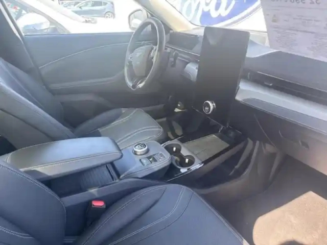 Ford Mustang mach-e 269ch standard range 72,6kwh mach-e propulsion — photo 11