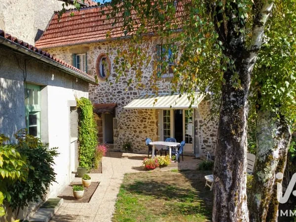 Maison 7 pièces 185 m²