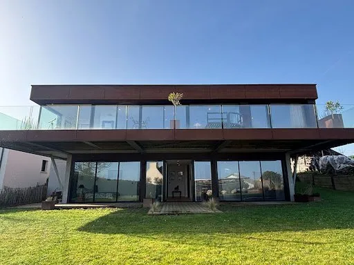 Villa 6 pièces 211 m²