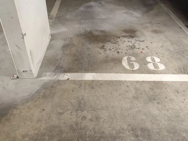 Loue place de stationnement sous-sol sécurisé