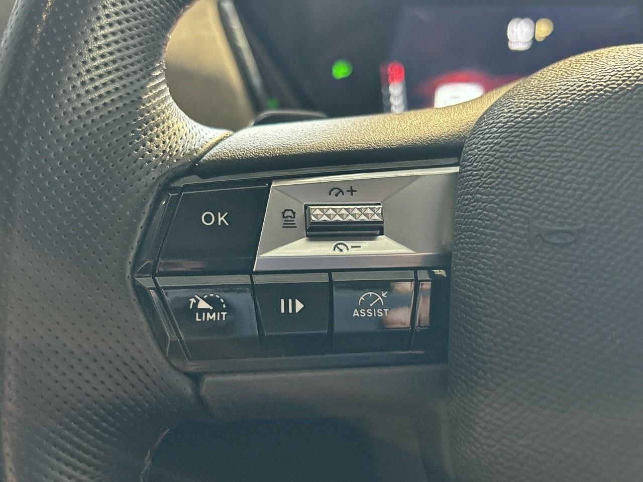 Ds Ds 4 essence 130ch performance line + automatique — photo 20