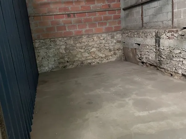 Box 25 m2 pour meuble autres