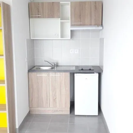 Studio 1 pièce 20 m²